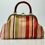 bolsos hechos a mano sula and frida boquilla de metal con asa de madera Madrid