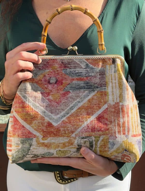 bolsos hechos a mano sula and frida boquilla de metal con asa de bambú Asturias